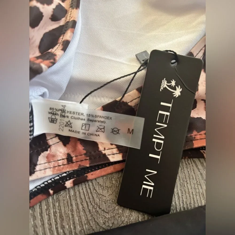 Tempt me Stylish Leopard Print One Piece Swimsuit